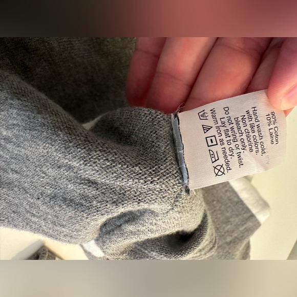 J.Crew WALLACE Winter Break Sweater Gray White Striped VNeck Knit Pullover Wool - Picture 6 of 8